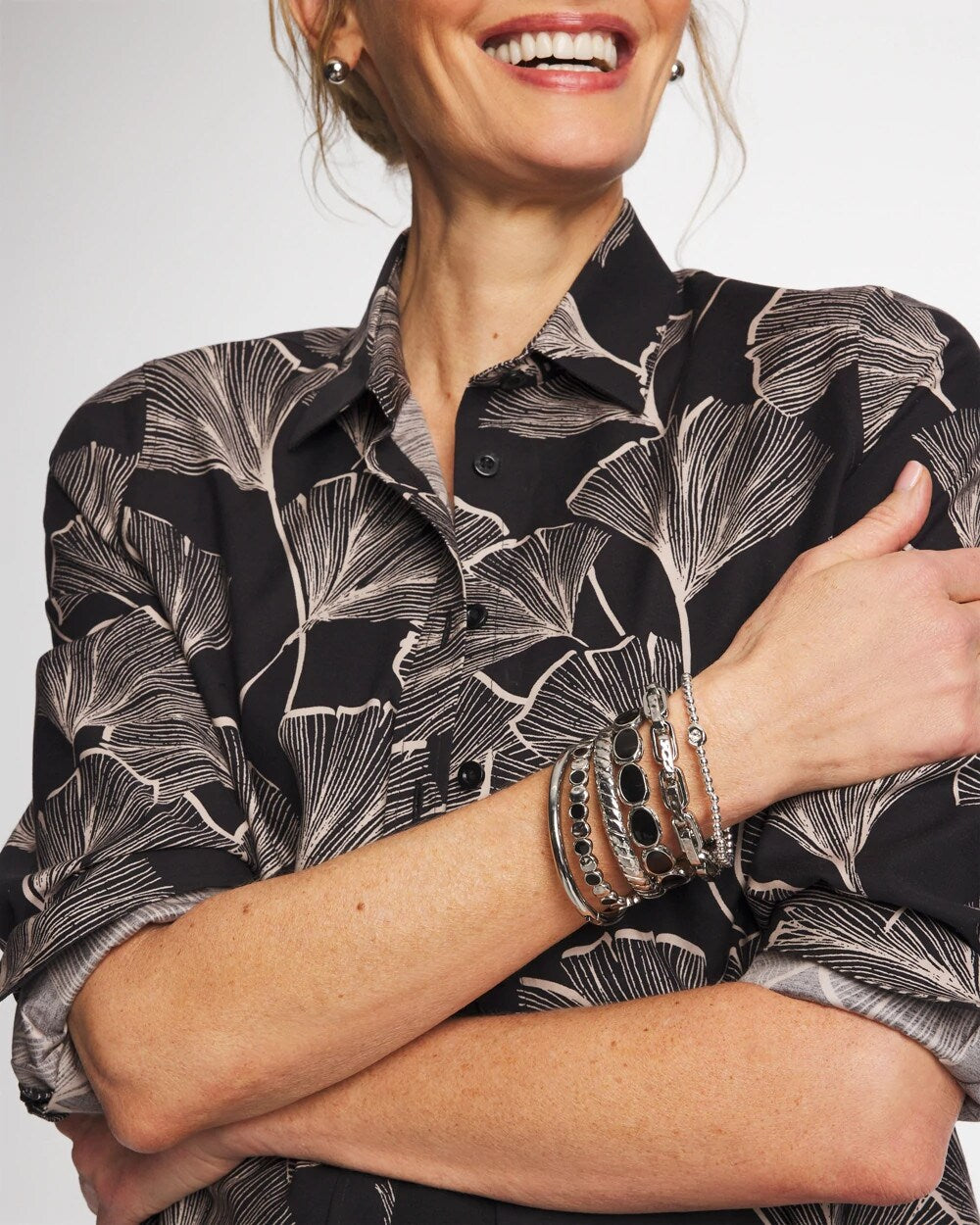 Chico's Black Mini Circle Stretch Bracelet